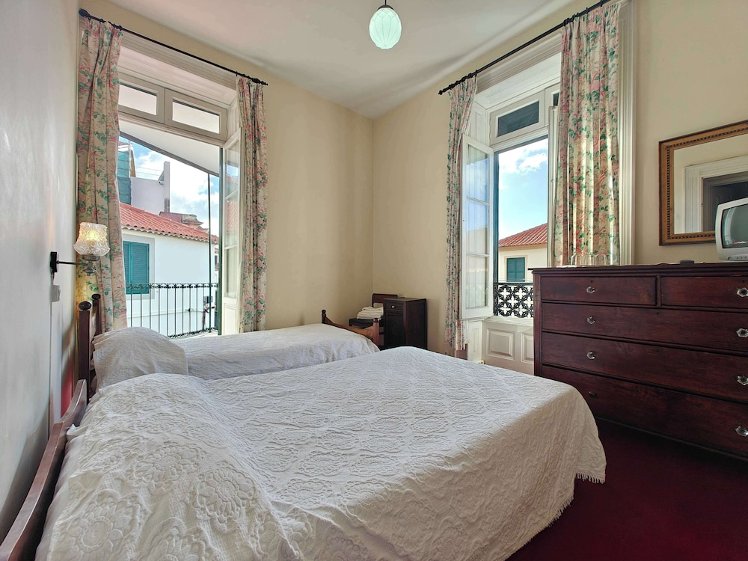 Residencial Mirasol, Madeira
