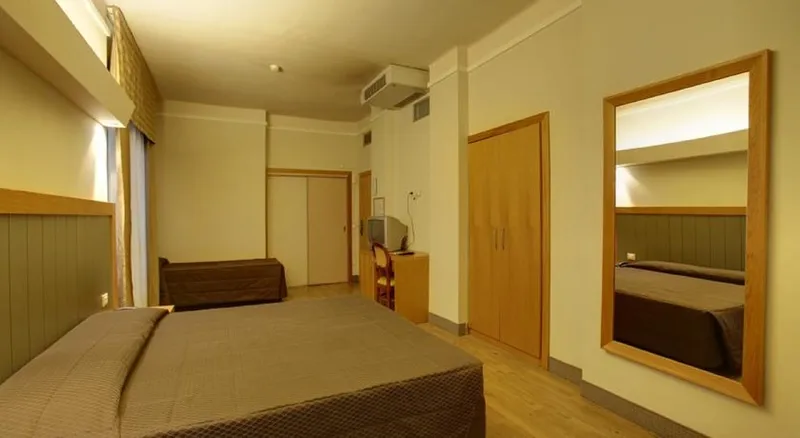 Double or Twin STANDARD Room, Delle Nazioni, Florence