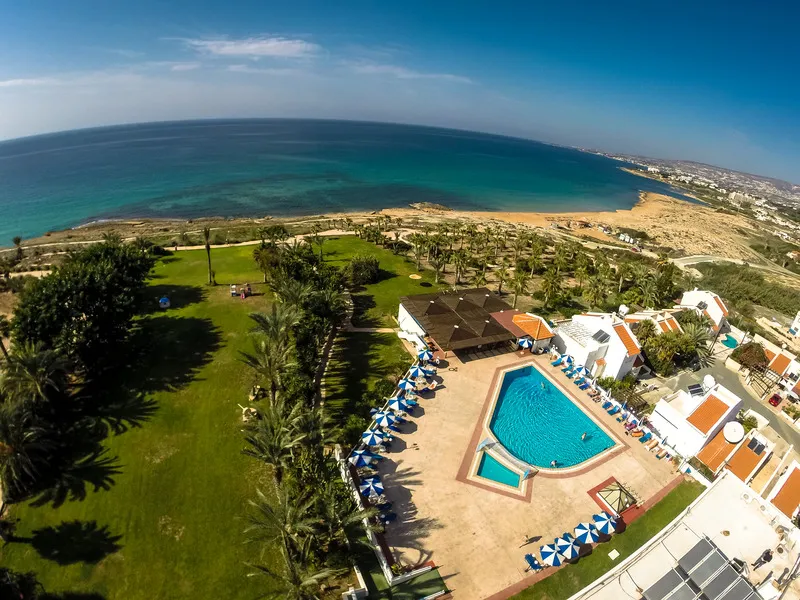 Pool, Helios Bay Hotel Apts & Villas, Cyprus
