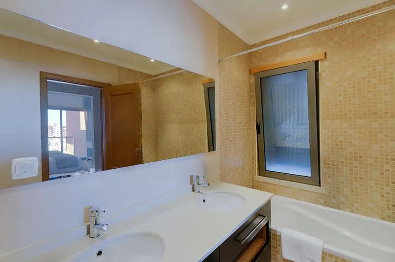 VILLA CAPACITY 4 TWO BEDROOMS Room, Sunset Village by Flagworld, Algarve