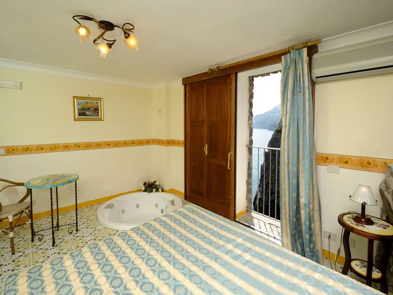 Room, Locanda del Fiordo, Naples