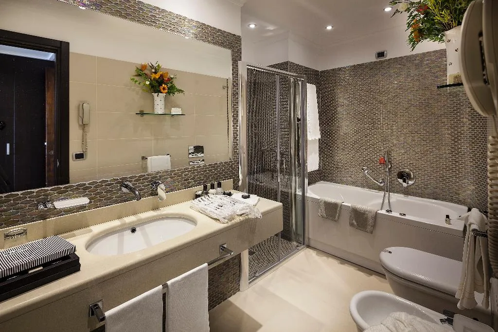 DOUBLE SUPERIOR Room, Punta Molino Beach Resort & SPA, Naples
