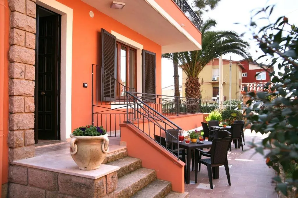 General view, Villa Marogna Rooms And Breakfast, Alghero