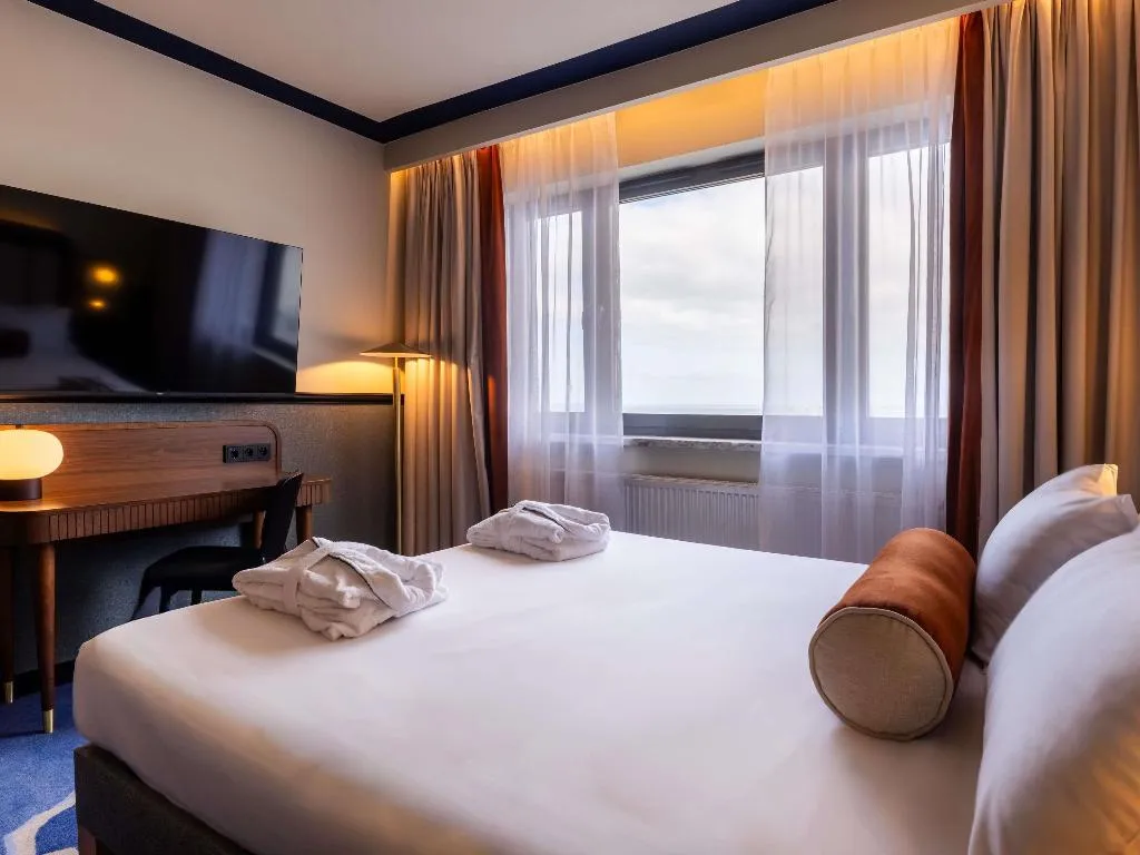 DOUBLE SEA VIEW Room, Mercure Gdynia Centrum, Gdansk