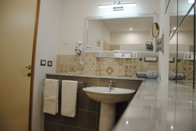 B&B Liberty 900, Catania