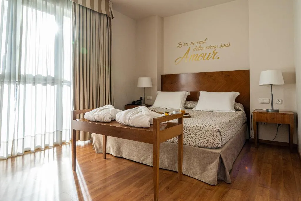 JUNIOR SUITE STANDARD Room, Sercotel Avenida Almeria, Costa Almeria