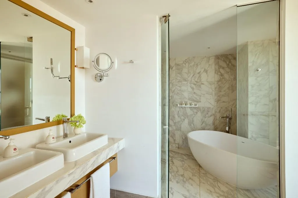 SUITE WITH PRIVATE POOL Room, Angsana Corfu Resort & Spa, Corfu