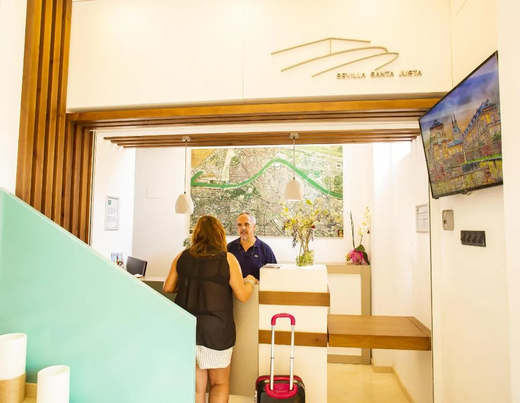 Lobby, Hostal Sevilla Santa Justa, Seville