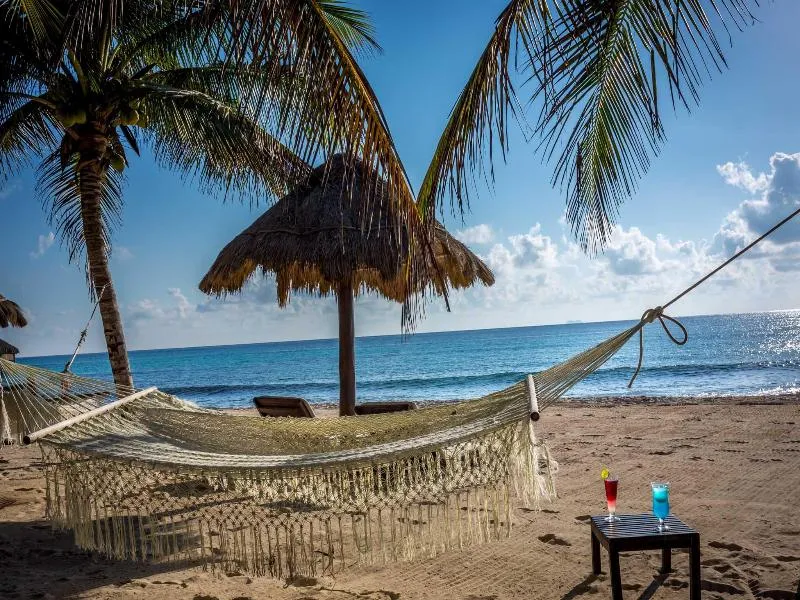Beach, Le Reve by MIJ Beachfront Hotel, Playa Del Carmen