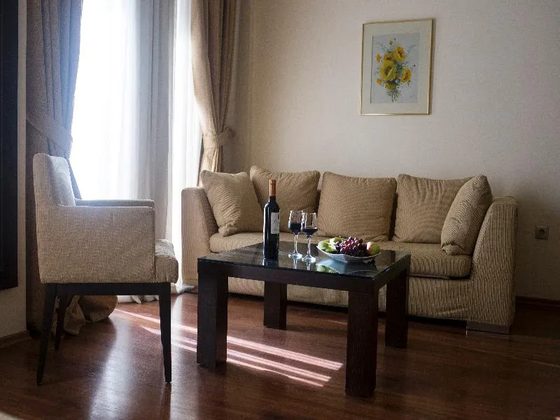 Room, Davitel Tobacco, Halkidiki