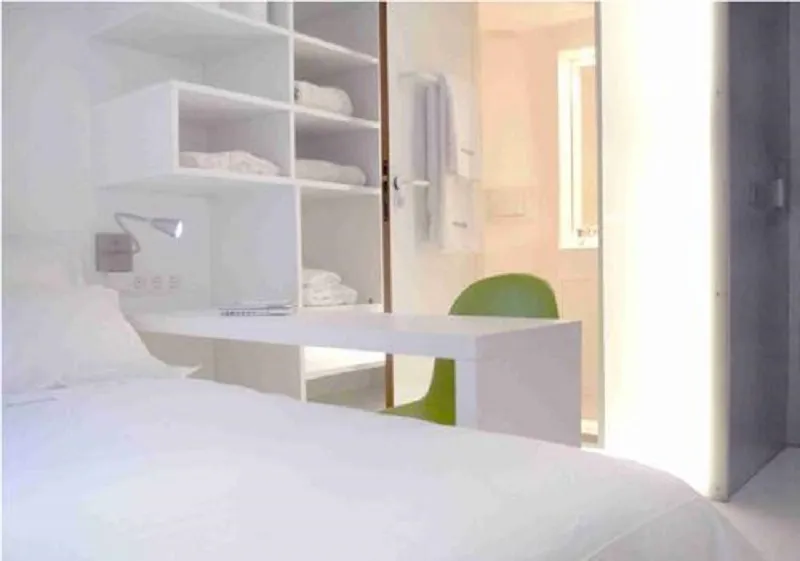 DOUBLE WITH DOUBLE BED Room, Melon District Poble Sec, Barcelona