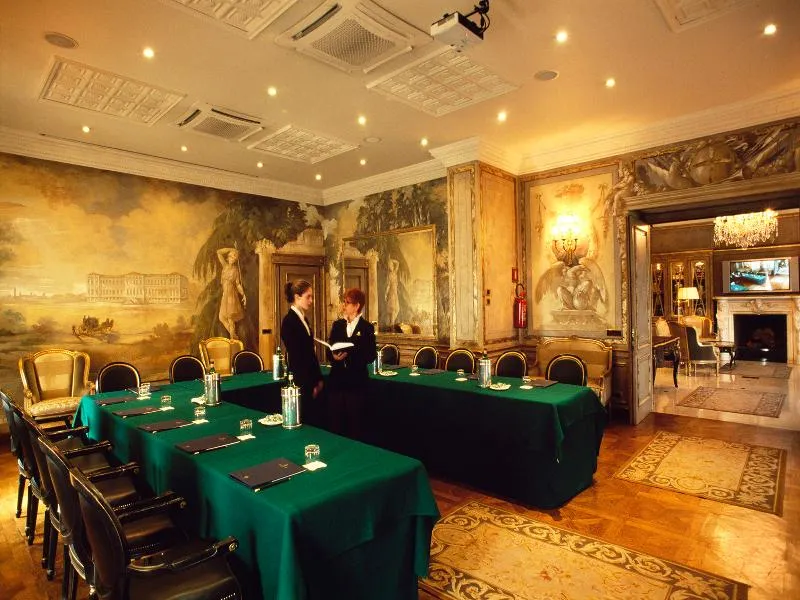 Conferences, De la Ville Monza - Slh Hotel, Milan
