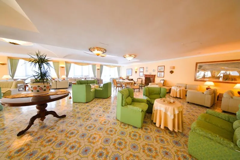Lobby, Grand Hotel Terme Di Augusto, Naples