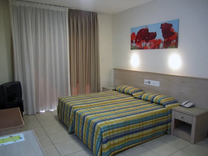 STUDIO STANDARD Room, Senator Hotel Apts, Cyprus