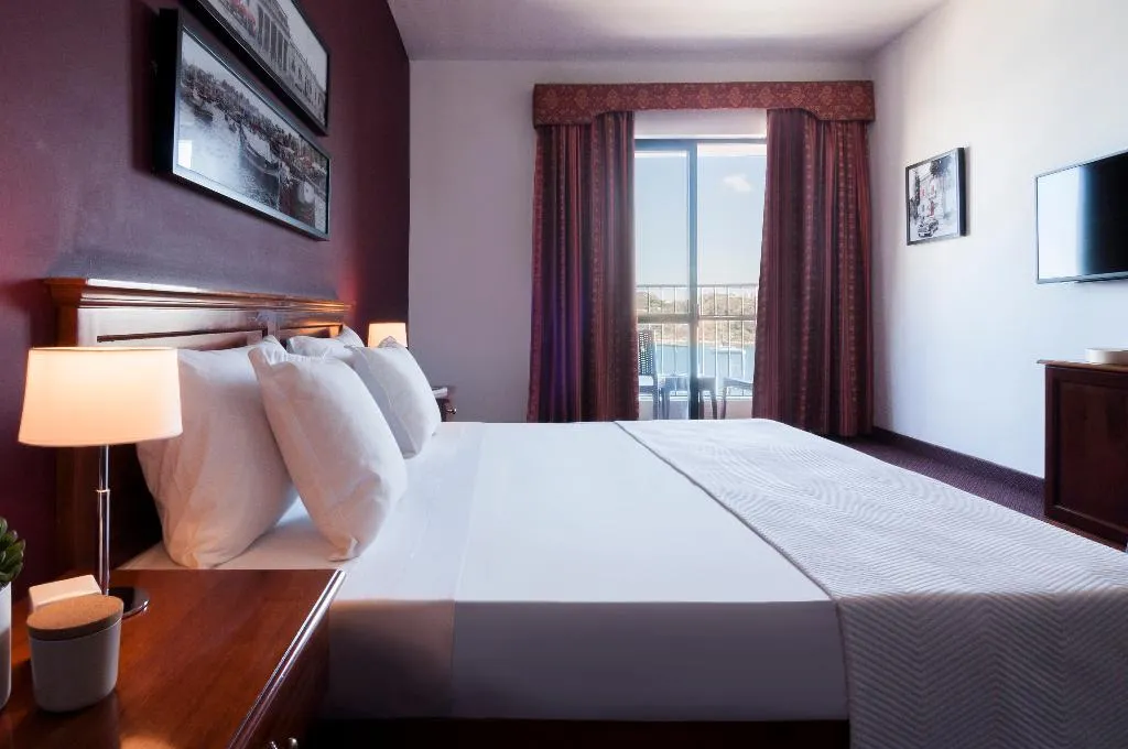 SINGLE SEA VIEW Room, Sliema Hotel by ST Hotels, Malta