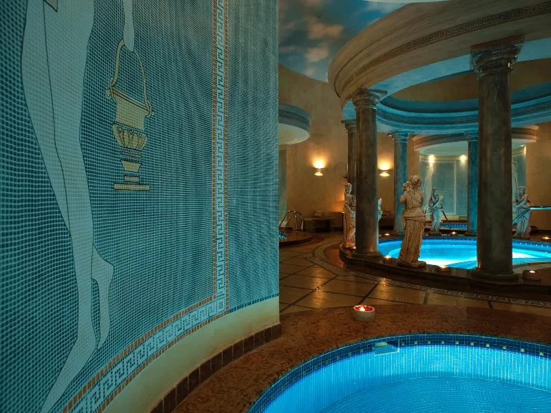 Sports and Entertainment, Le Royal Meridien Beach Resort and Spa, Dubai