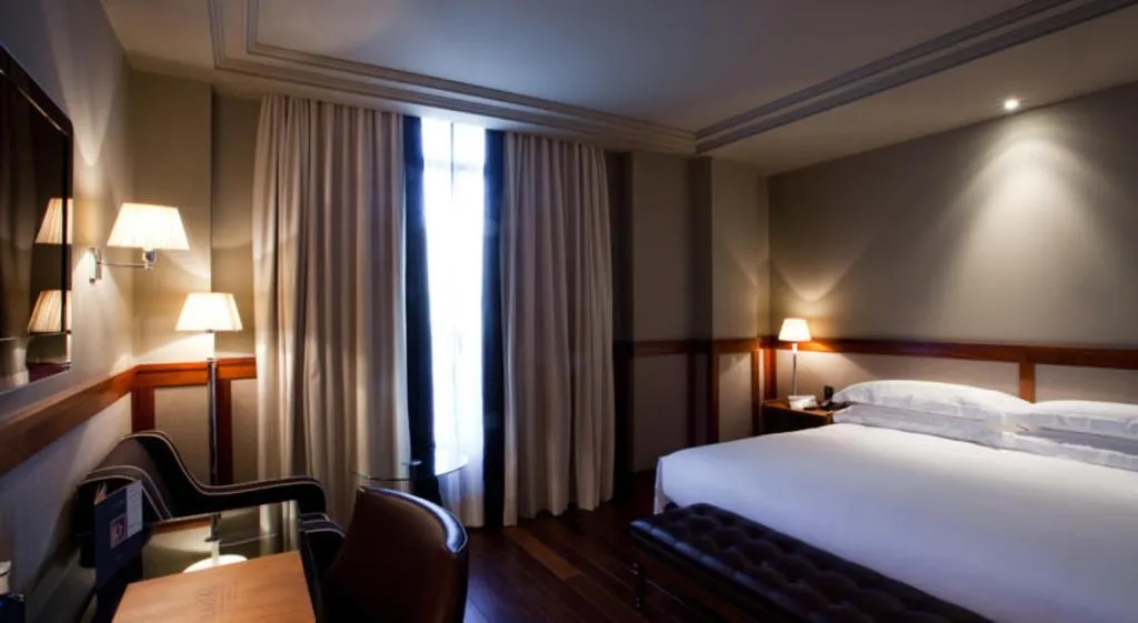 DOUBLE DELUXE Room, Hotel 1898, Barcelona