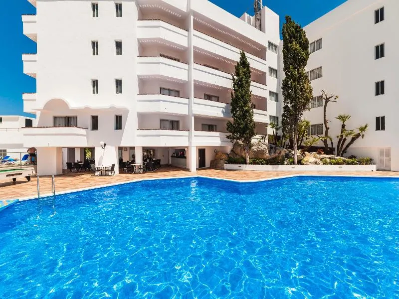Pool, Globales Simar, Majorca