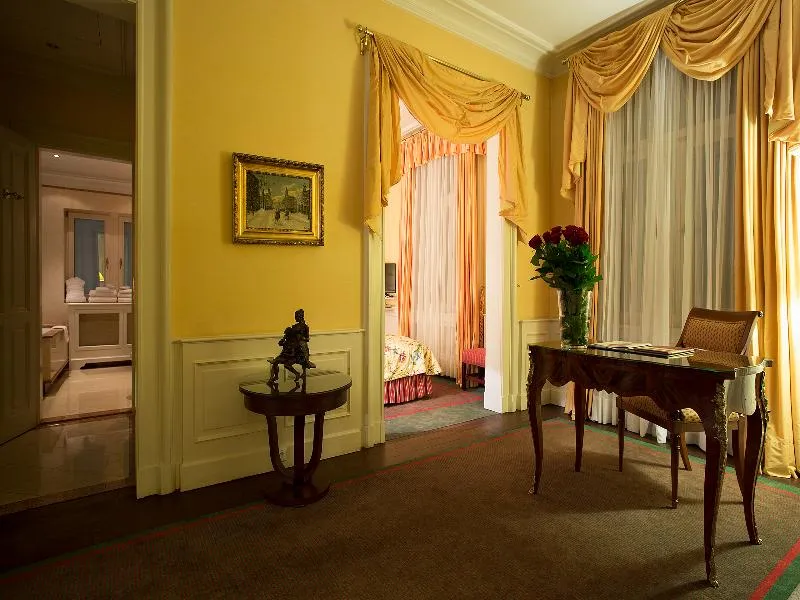 SUITE EXECUTIVE Room, Le Palais Art Hotel Prague, Prague