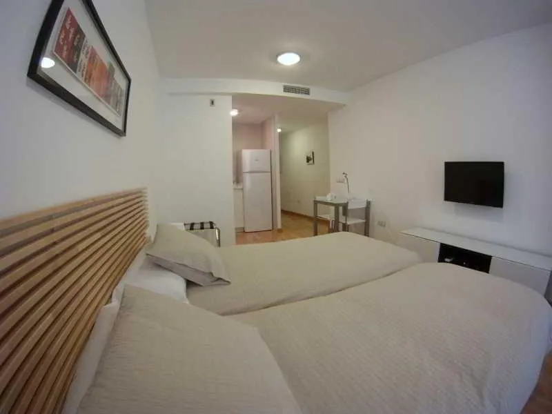 APARTMENT CAPACITY 2 ONE BEDROOM Room, Debambu, Costa Del Sol