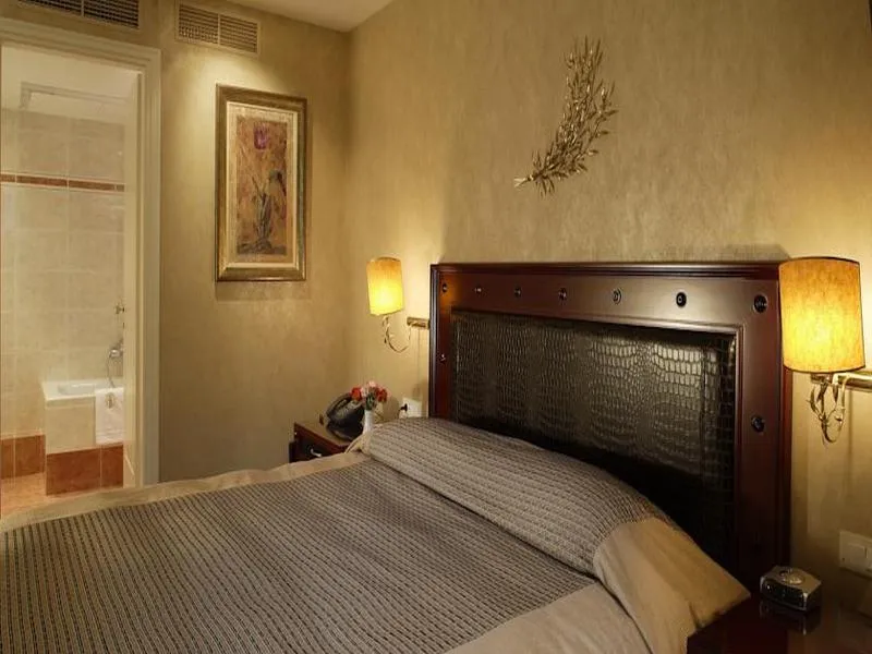 Room, Theoxenia House, Athens