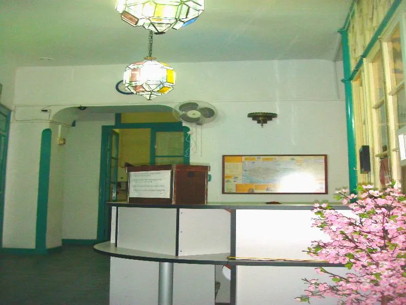 Lobby, Nuevo Pino, Seville