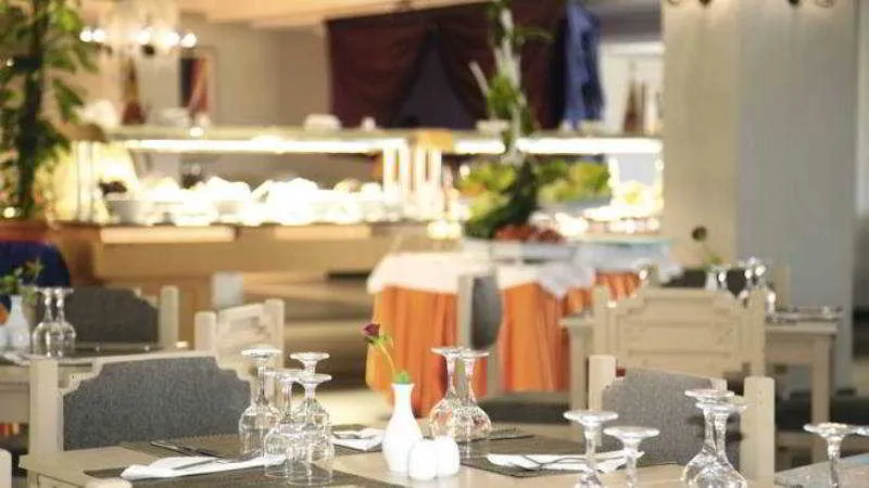 Restaurant, Hotel Tropicana Club & Spa - All Inclusive, Tunisia
