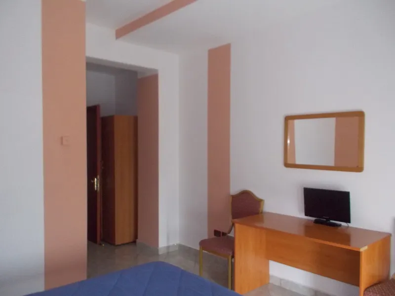 Room, Royal Hotel Montevergine, Naples