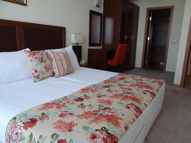 APARTMENT THREE BEDROOMS Room, Sunset Resort, Bourgas