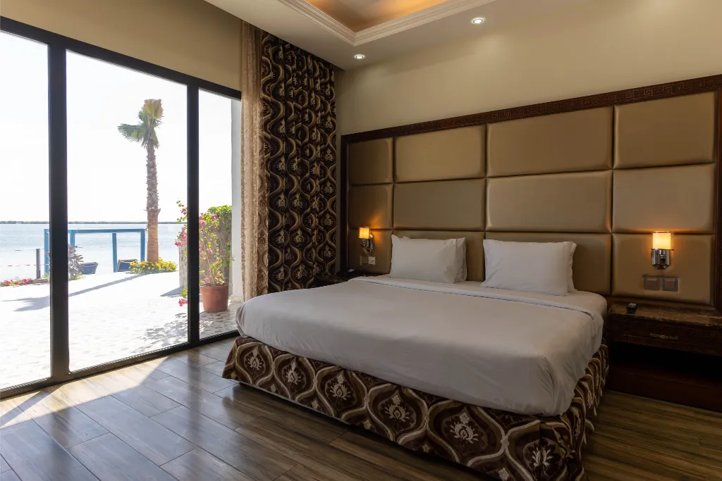 SUITE OCEAN VIEW ONE BEDROOM Room, Palma Beach Resort & Spa, Dubai