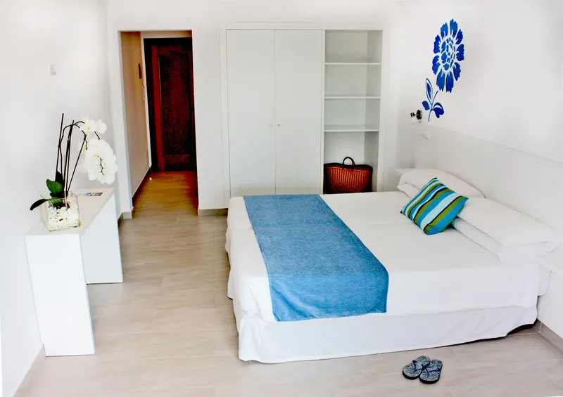 Double or Twin SEA VIEW Room, Xuroy, Menorca