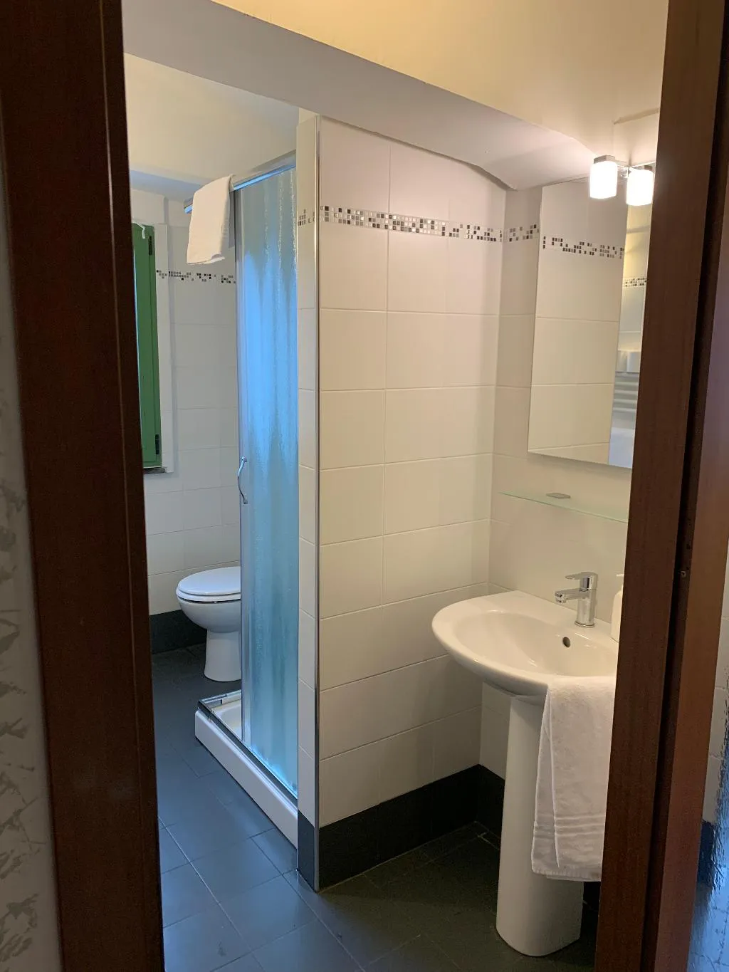 STUDIO CAPACITY 3 Room, Gemini City Centre Studios, Florence