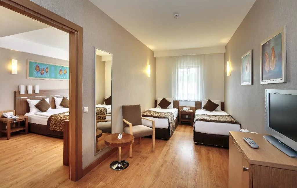 FAMILY ROOM SEA VIEW Room, Sunis Kumköy Beach Resort Hotel & Spa, Antalya
