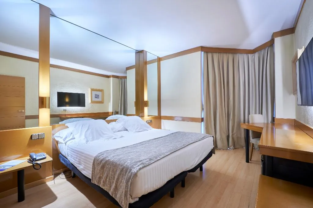 DOUBLE STANDARD Room, Hotel AR Los Arcos, Madrid