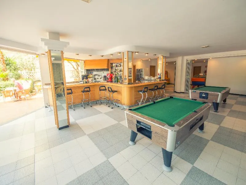 Bar, Azuline Hotel Bahamas, Majorca