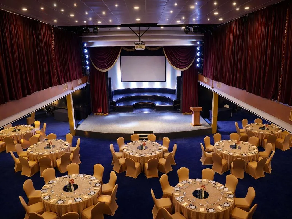 Conferences, Queen Elizabeth 2, Dubai