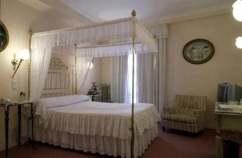 Room, Doña Maria, Seville