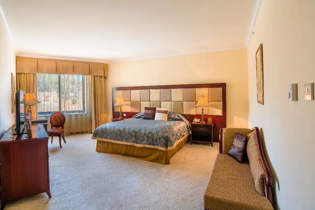 FAMILY ROOM CAPACITY 2 Room, Grand Hotel Excelsior, Malta