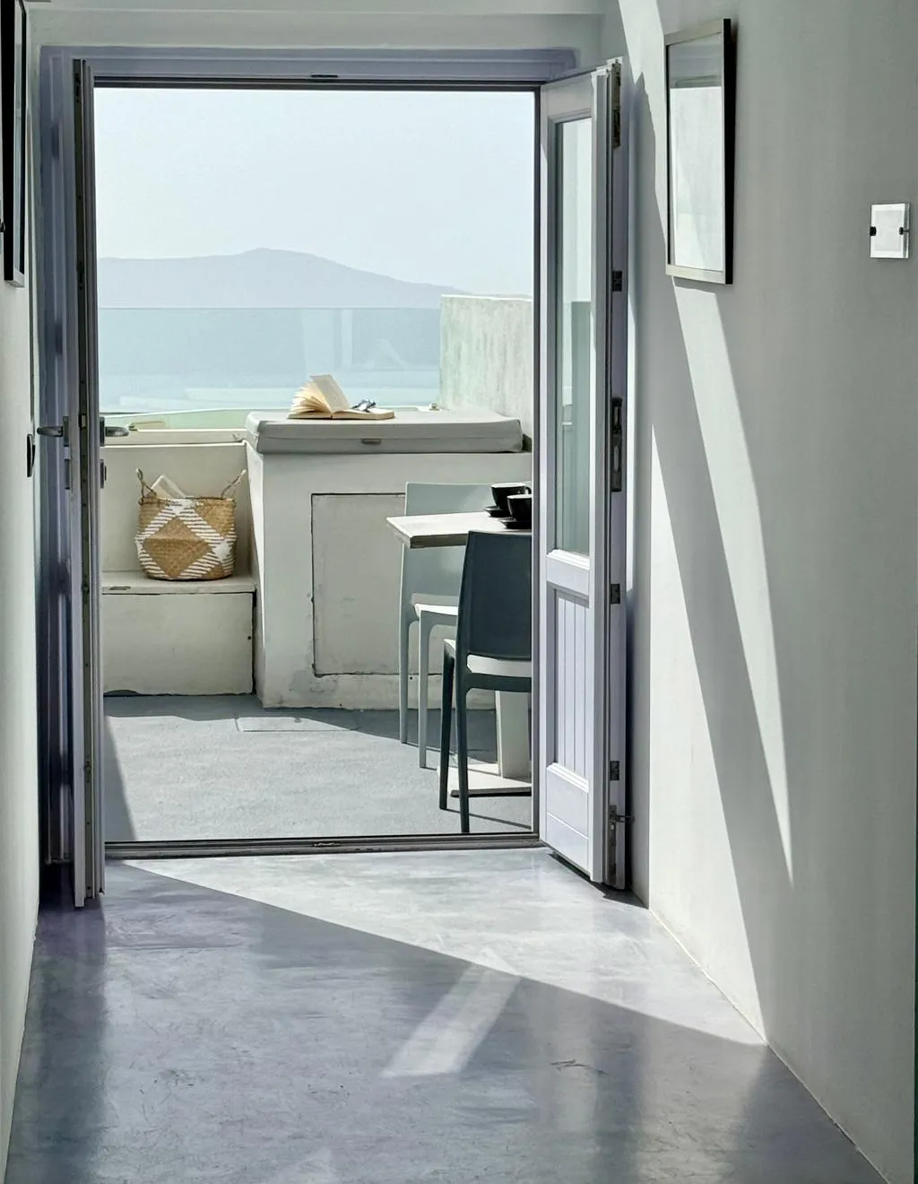 JUNIOR SUITE STANDARD Room, Caldera's Bliss Suites, Santorini