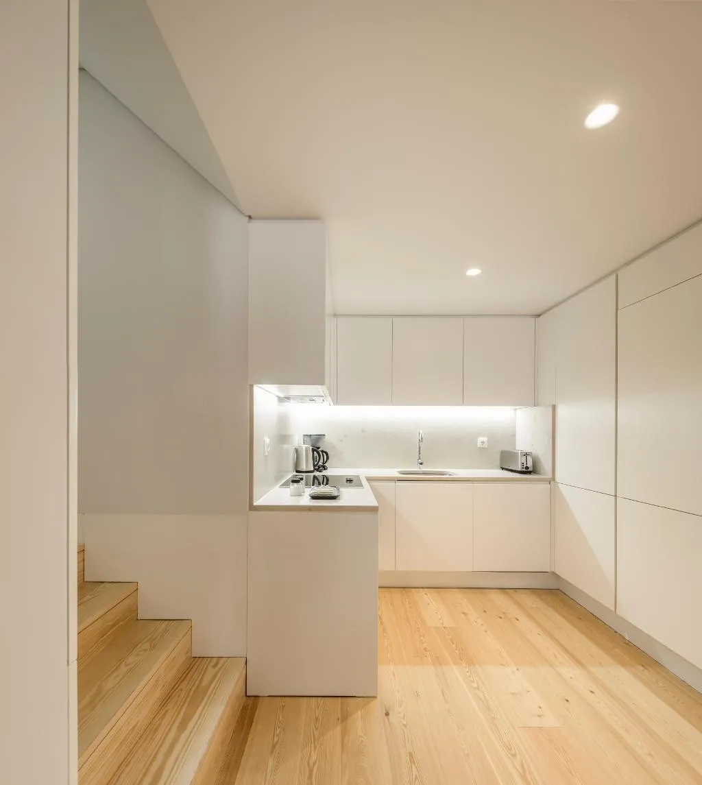 APARTMENT DELUXE ONE BEDROOM Room, Lisbon Serviced Apartments - Mouraria, Lisbon