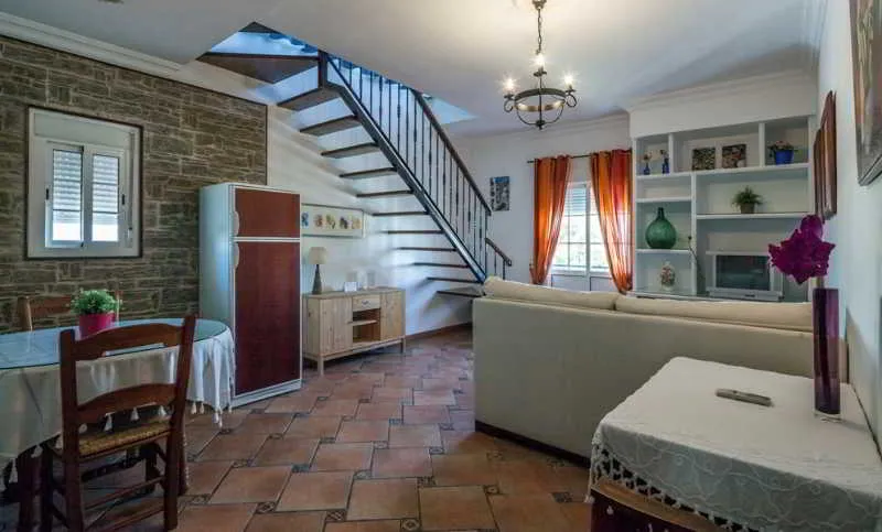Room, El Molino, Seville