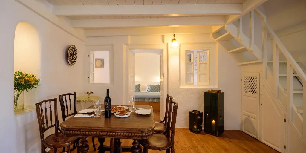 VILLA WITH JACUZZI Room, Fanari Villas, Santorini