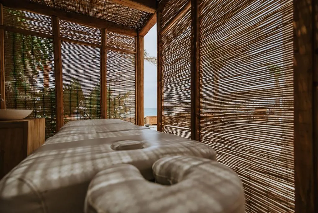 Sports and Entertainment, Branco Mykonos, Mykonos