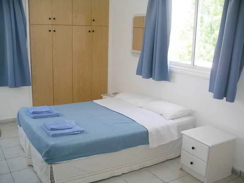 Room, Renos Hotel Apts, Cyprus