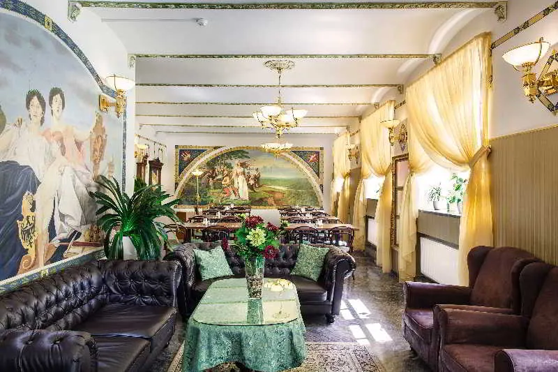Restaurant, Taurus, Prague