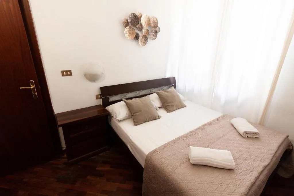 SINGLE STANDARD Room, Concordia, Palermo