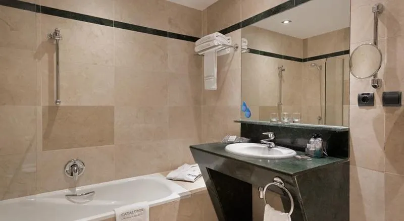 SUITE STANDARD Room, Catalonia Puerta del Sol, Madrid