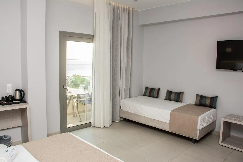 TRIPLE DELUXE SEA VIEW Room, Saint George Gournes Bay, Crete