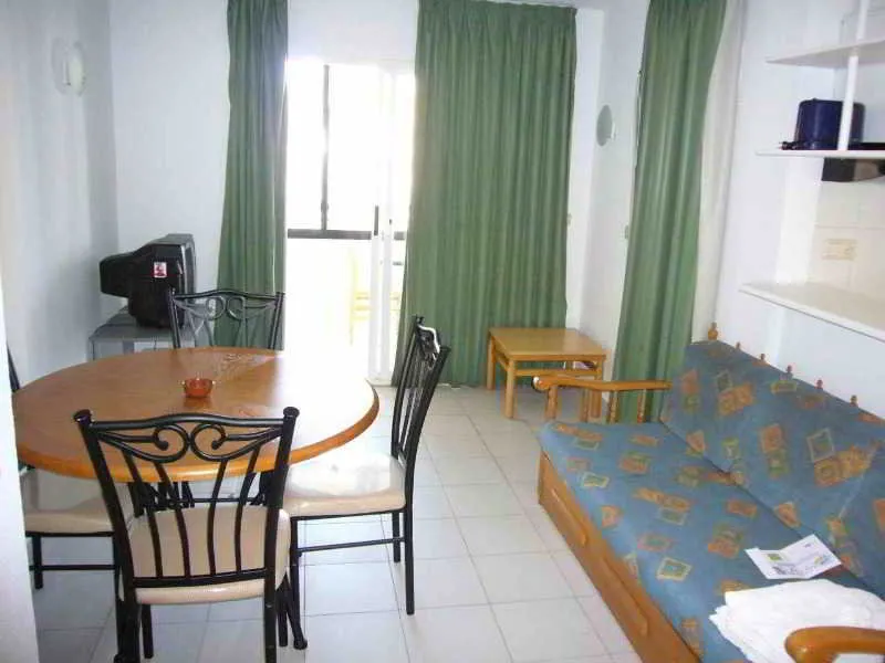 APARTMENT CAPACITY 6 TWO BEDROOMS Room, San Francisco, Costa Blanca