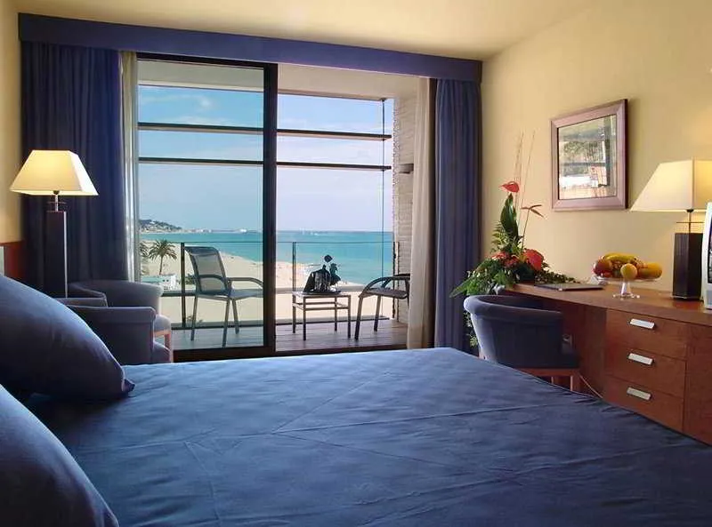 Room, Colon, Barcelona
